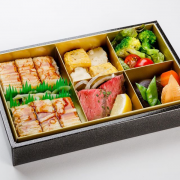 穴子おし寿司弁当 2200円