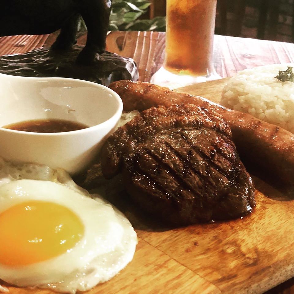 Grilled Beef Steak　ビーフステーキ 　1280円（税別）